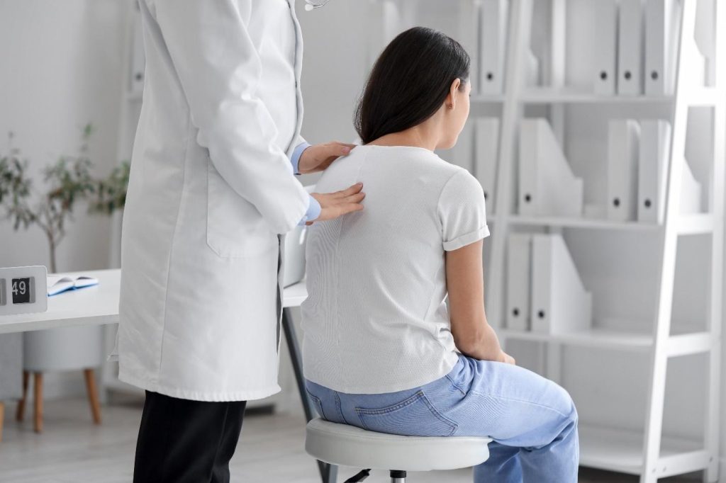 scoliosis diagnosis process Singapore.